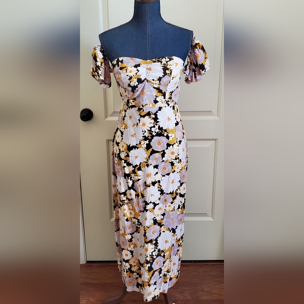 Off shoulder sheath floral maxi
